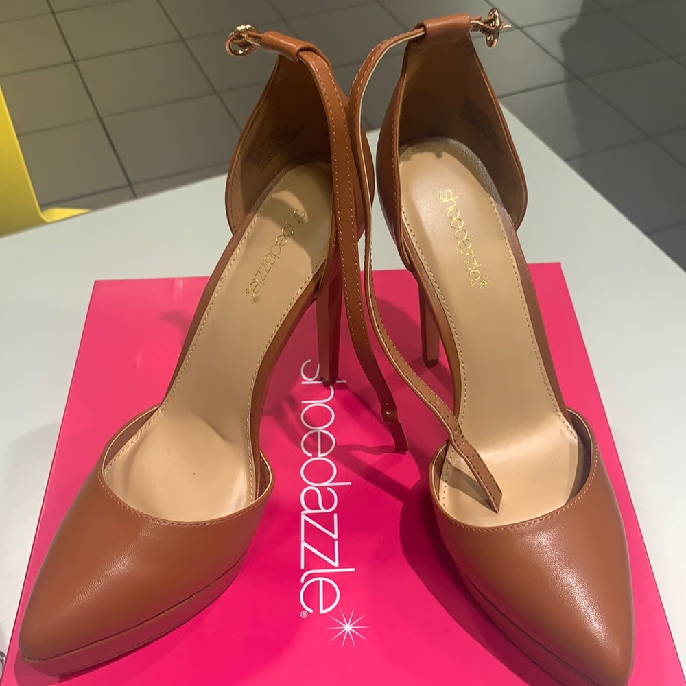 4 inch tan pumps nw